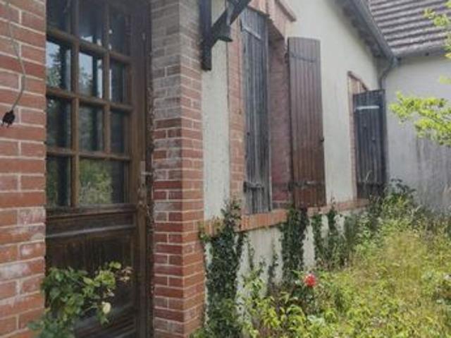 Maison vente à Moulins, Lurcy-lévis