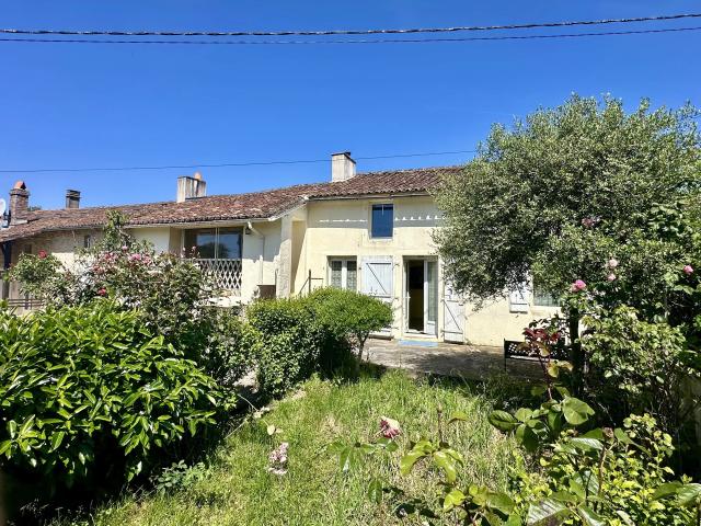 Maison vente à Confolens, Nanteuil-en-vallée