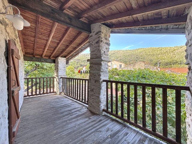 Maison vente à Mas des Colomines, Taurinya