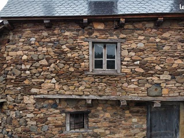 Maison vente à Rodez, Castelnau-de-mandailles