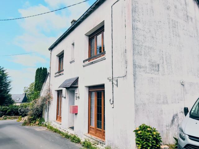 Maison vente à Kerveguen, Coray