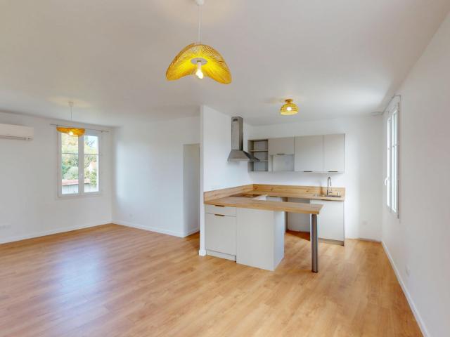 Maison location à Bordeaux, Léognan