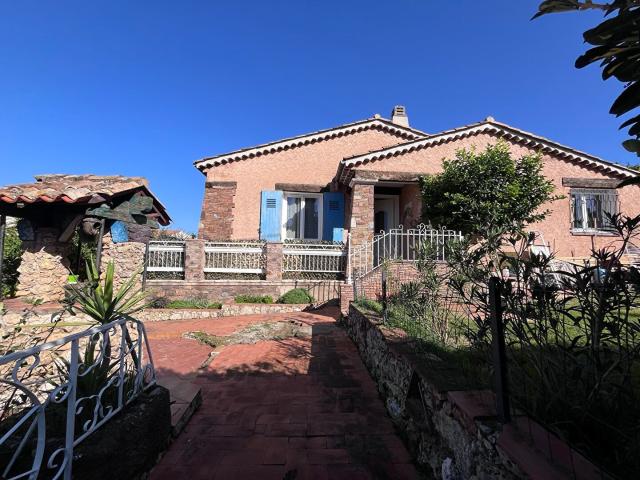 Maison location à Arrondissement de Draguignan, Roquebrune-sur-argens