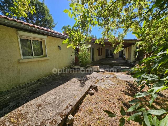 Maison vente à Angoulême, Aignes-et-puypéroux