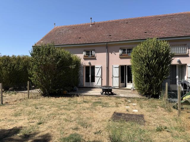 Maison location à Chartres, Chuisnes