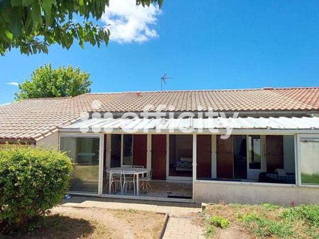 Maison vente à Angoulême, Aignes-et-puypéroux