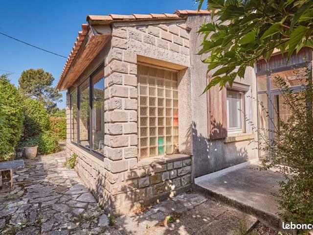 Maison vente à Aix-en-Provence, Lambesc