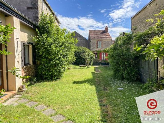 Maison vente à Montargis, Girolles