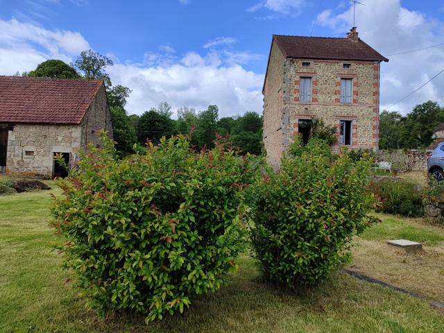 Maison vente à Aubusson, Saint-médard-la-rochette