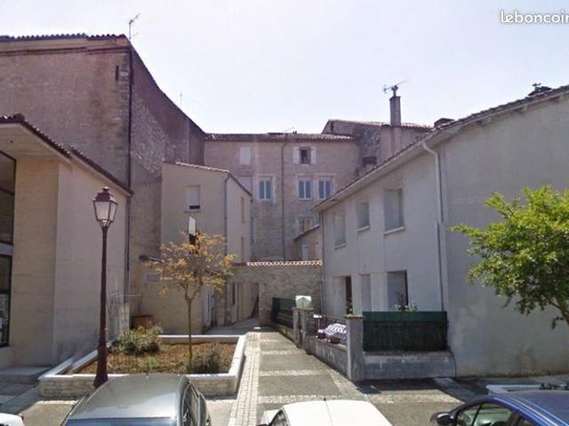 Maison vente à Confolens, Mansle