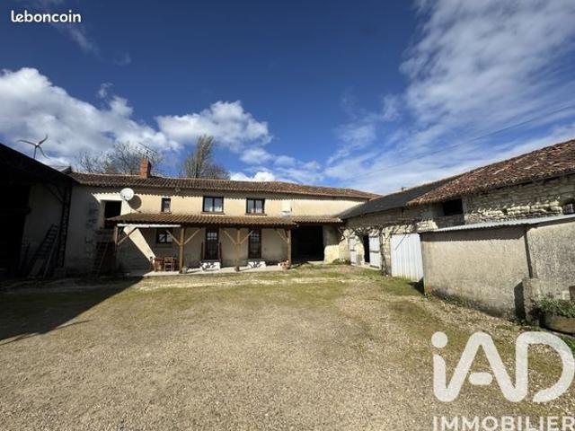 Maison vente à Châtellerault, Saint-genest-d'ambière