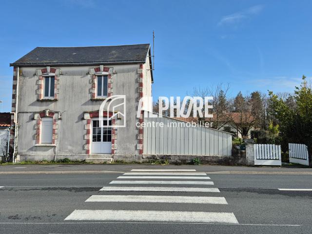 Maison vente à La Roche-sur-Yon, L'oie