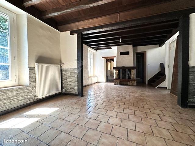 Maison vente à Sens, Cézy
