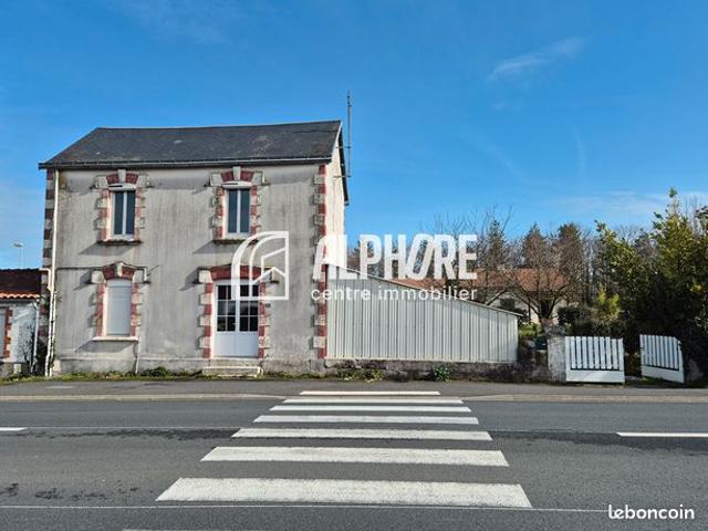 Maison vente à La Roche-sur-Yon, L'oie