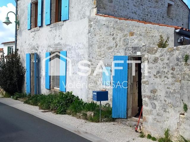 Maison vente à Rochefort, Hiers-brouage