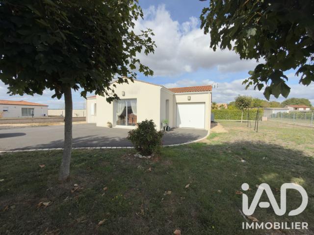 Maison vente à Sigogne, Charente