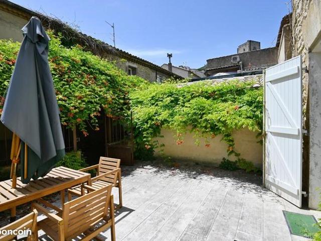 Maison vente à Avignon, Vedène