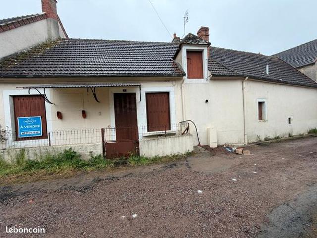 Maison vente à Saint-Amand-Montrond, La Celle