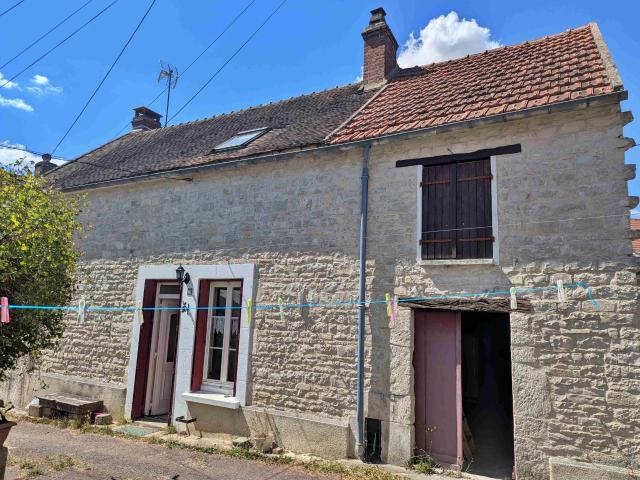 Maison vente à Auxerre, Lucy-sur-cure