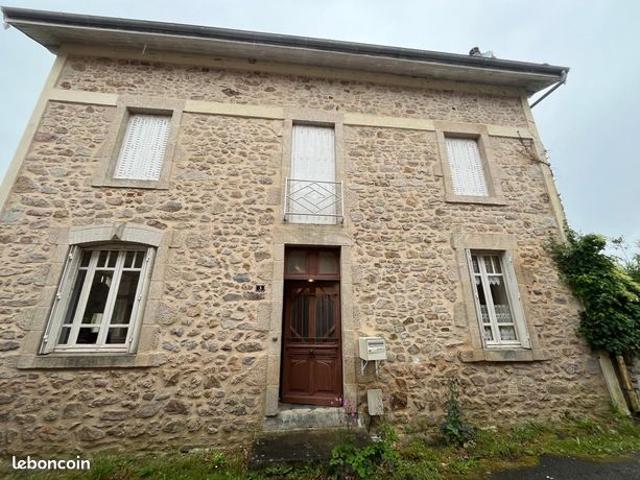 Maison vente à Rochechouart, Saint-auvent