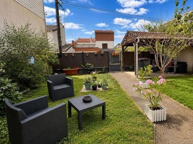 Maison vente à Dreux, Montreuil