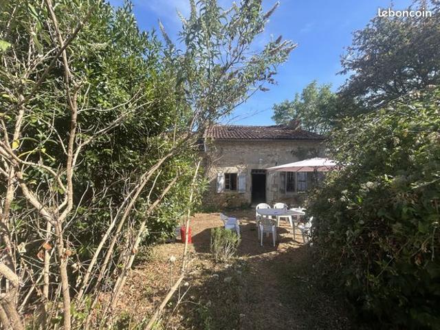 Maison vente à Cellefrouin, Charente