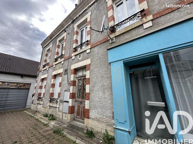 Maison vente à Saint-Amand-Montrond, Saint-amand-montrond