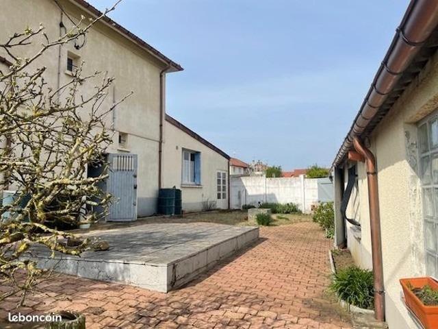 Maison vente à Dijon, Charmes