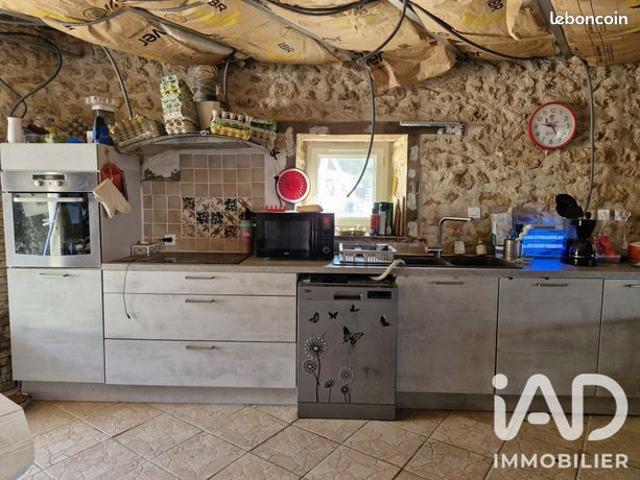 Maison vente à Montmorillon, Savigné