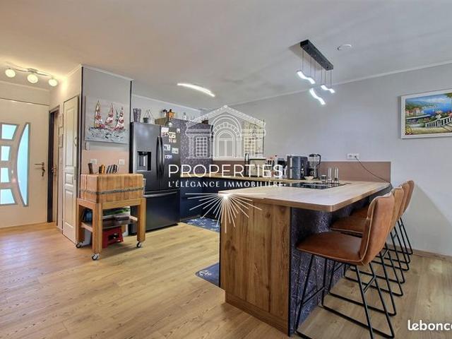 Maison vente à Arrondissement de Toulon, Le Lavandou