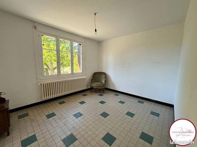 Maison vente à Saint-Amand-Montrond, Charenton-du-cher
