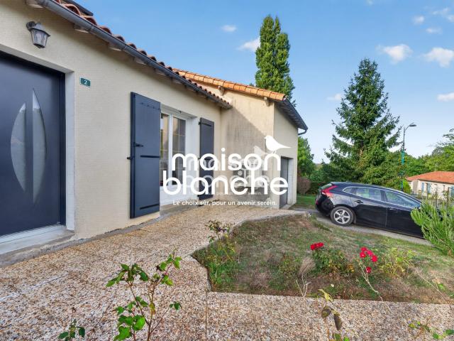 Maison vente à Fond Nivoux, Saint-Georges-de-Noisné
