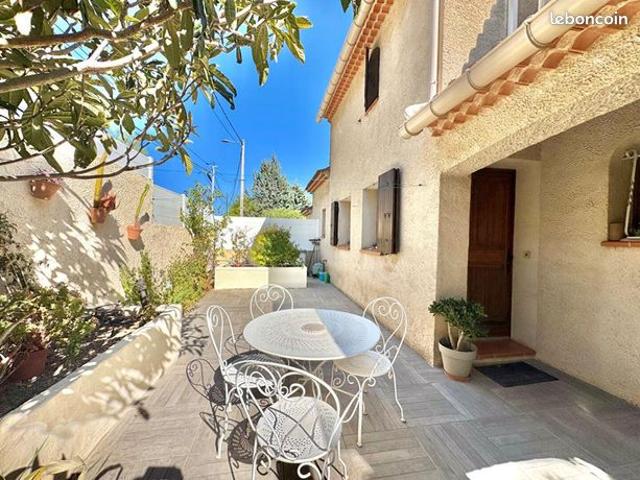 Maison vente à Arrondissement de Toulon, La Cadière-d'azur