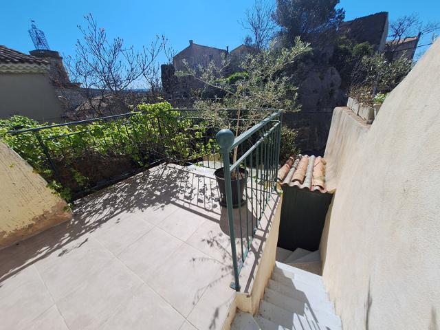Maison vente à Aix-en-Provence, Eyguières