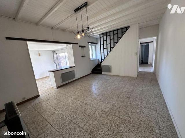 Maison vente à Valenciennes, Lieu-saint-amand