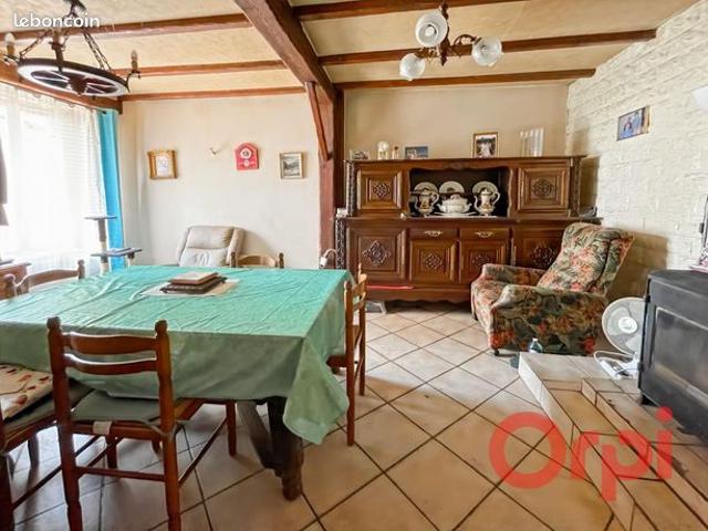 Maison vente à Saint-Amand-Montrond, Saulzais-le-potier