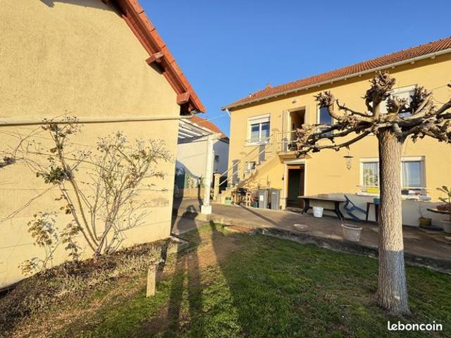Maison vente à Montluçon