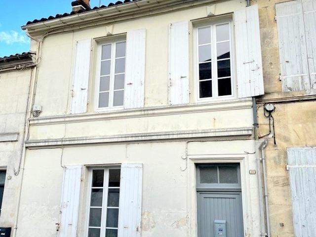 Maison vente à Cognac