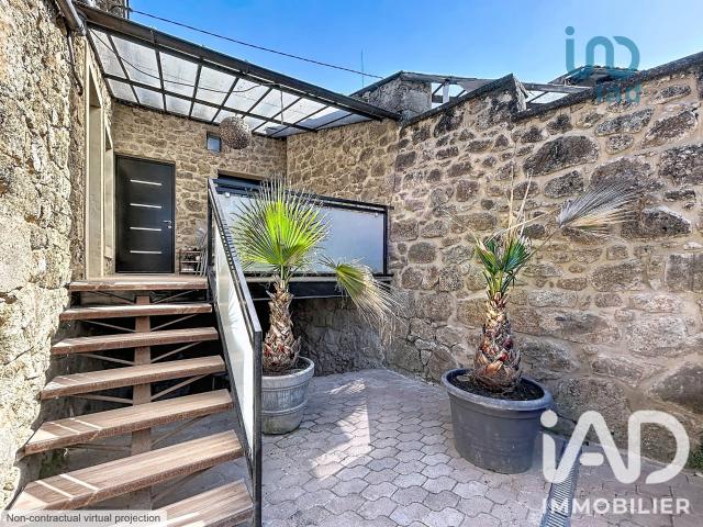 Maison vente à Saint-Étienne, Lupé