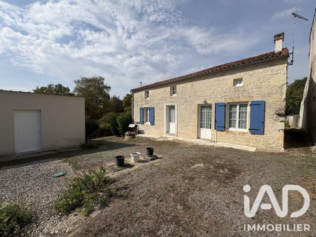 Maison vente à Le Vivier, Longré