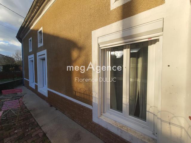 Maison vente à Saint-Jean-d'Angély, Massac