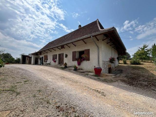 Maison vente à Louhans-Châteaurenaud, Le Miroir