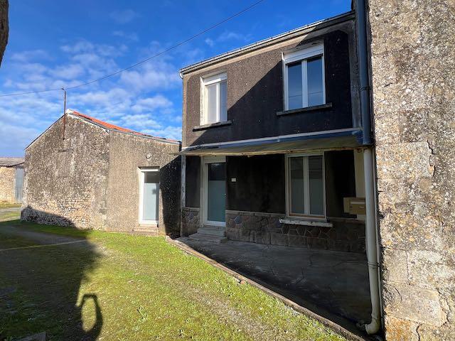 Maison vente à Fontenay-le-Comte, Sainte-hermine