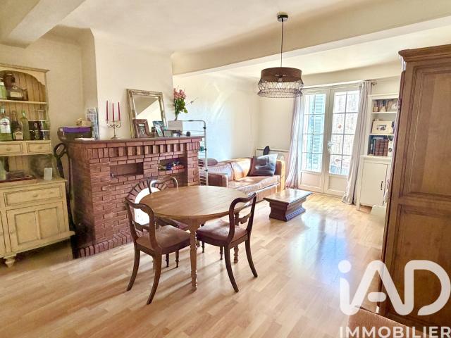 Maison vente à Maupas, Bagnols-en-Forêt