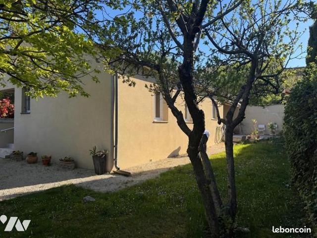 Maison vente à Carpentras, Sarrians