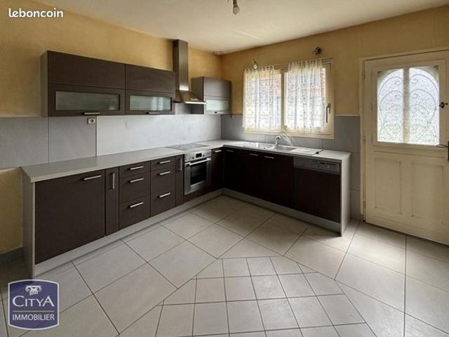 Maison vente à Châteauroux, Velles