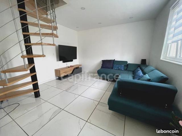 Maison vente à Saint-Quentin, Jussy