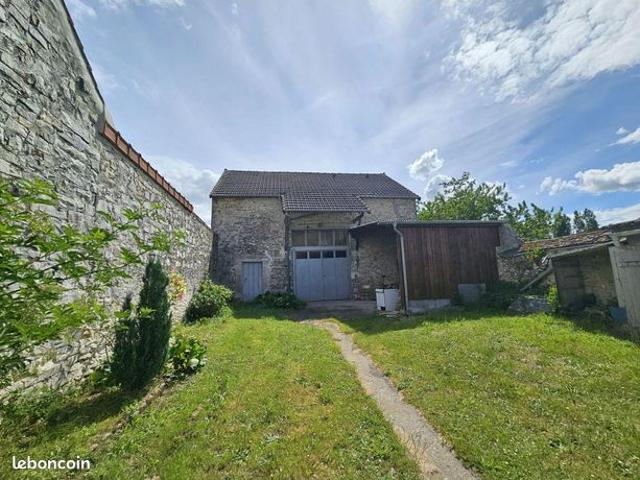 Maison vente à Étampes, Vayres-sur-essonne