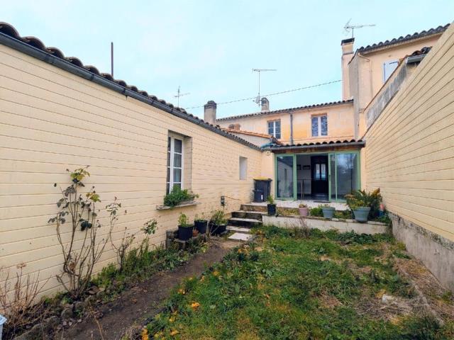 Maison vente à Cognac