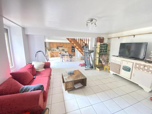 Maison vente à Mayenne, Andouillé